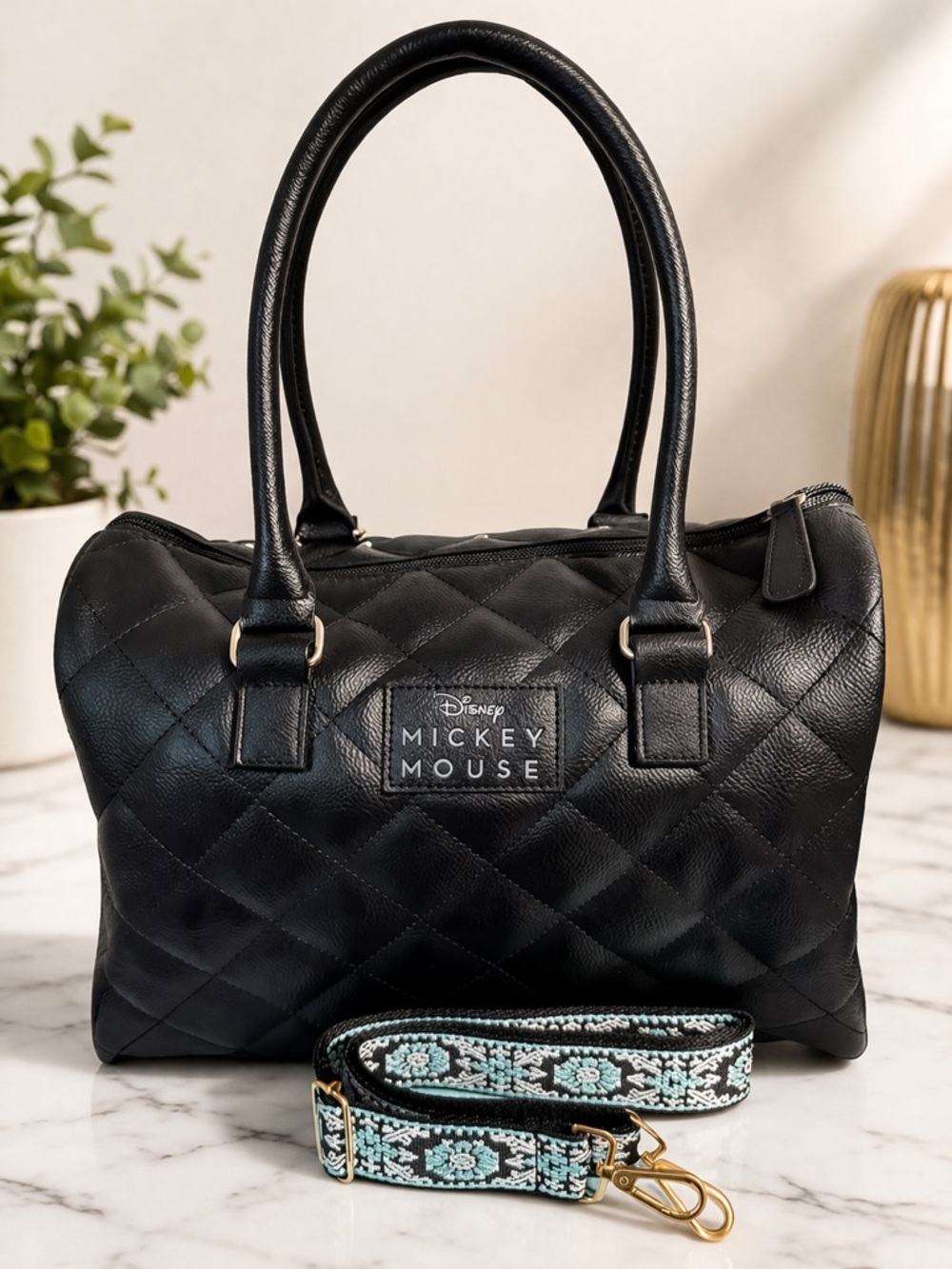 Torrid Disney Mickey Mouse quilted purse - Picture 4 of 8